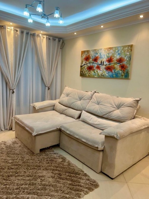 Quadro pintado a mão arvore e passarinhos cores flores vermelhas ,medida 70x140 